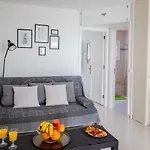 Апартаменти Sea Breeze